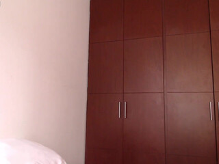 jessi_ocean charming chick