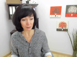 mariagold hot bitches shine small tits on camera