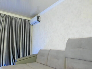 shima_shake beautiful bitch fucks herself with a phallus