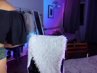 malbontess peppy young lady