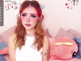 lizzyhoney_ sweet thing is hammering his anus