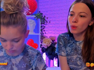 huntertiana blonde inserts her whole foot in her mouth