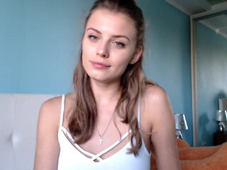 adri_sweetie beautiful cam slut teases with her action