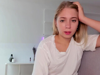 aggie_and_hanna emotional shmarina