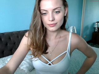 adri_sweetie horny babe tears up  with big toys