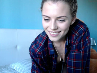 adri_sweetie big booty blonde masturbation toy online