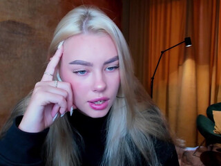 8a8y_nura webcam  show with beautiful model