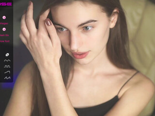 hoolybunny skinny babe sucks daddy