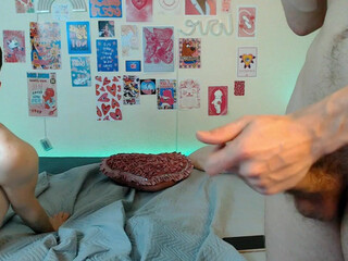 hizgi very nice teen shows pussy