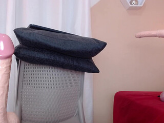 tinna__hottie fuck me with your fingers non stop