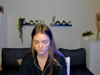 caitlin_bell busty babe in pantyhose plays with the clitoris 2022 webcam