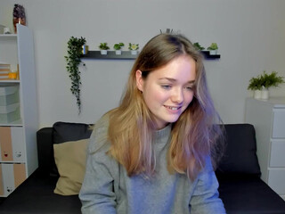 caitlin_bell delightful chick fucks herself hard