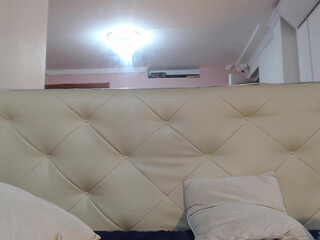 brenda_and_tony slim mouse cums from masturbation