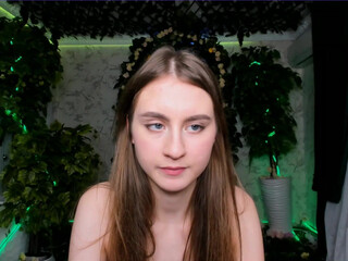 elizabeth_wong depraved webcam model with a beautiful  hole