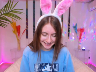 elizabeth_wong playing with her ass and pussy