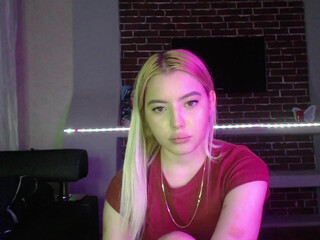 sweety_flipflop redhead with big tits