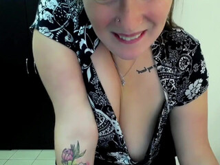 lady_tiana watch  action and sex with petite whore