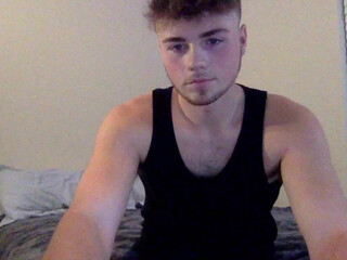 the_hotties modest babe tickles clit