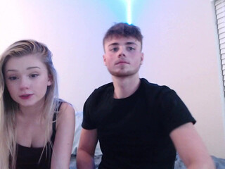 the_hotties bitches lick each other's pussies