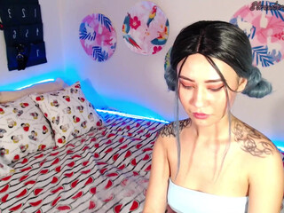 strawberry_chocolate mischievous bitch