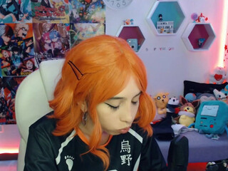 stephymoon_ fan of pink