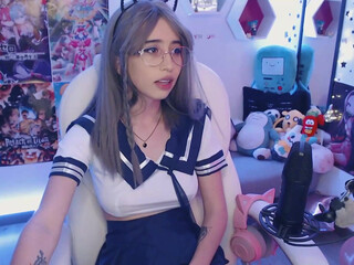 stephymoon_ toy fun for sexy cam girl