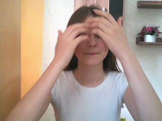 qqlola new tape with skinny whore with glasses 2022 webcam