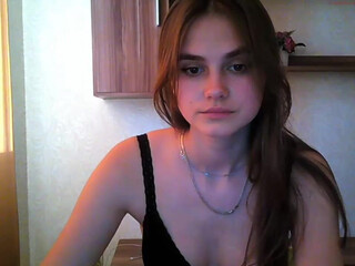 qqlola new teen cam model online show