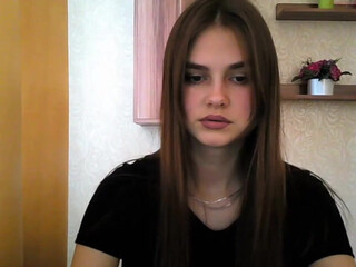 qqlola blonde hairstyle rubbing  shaved cunt