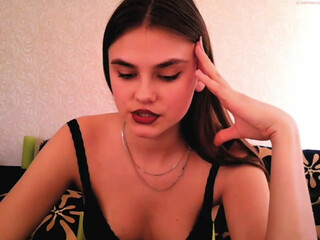 qqlola dildo orgasm petting with horny horny babe