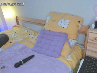 mjgreencat adult blonde