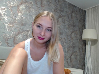 foxy0990 close up of caressing wet pussy