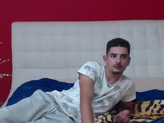 glamour_sexxx full rubbing  cam show petite beauty