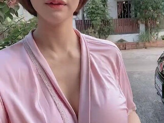 muaymyb watch free cam with the naked princess