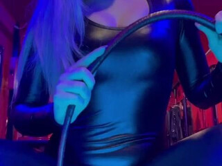 mistressiside  new mfc rubbing  show with big tits 2022 webcam