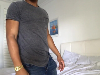 Ricky Johnson  watch  cam with attractive pussy