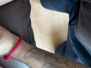 Lizzy Laynez aka lizzylaynez  redhead slut rubbing  live chat