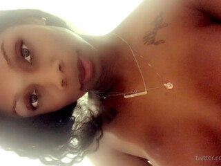 Kourtney Dash aka kourtneydash  juicy ass in panties