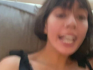 rejaniced busty whore rubbing  and shows face