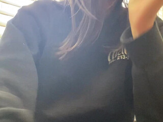 rejaniced beautiful bitch shows shaved holes