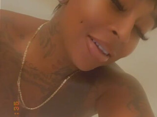 barbeebandz pregnant chick