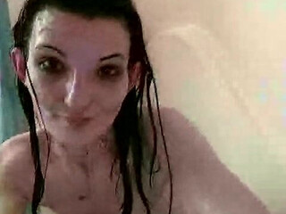 lawlessangel87 A woman with a wide pelvis gets shaved cunt