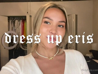 dressuperis Black-haired bitch caresses her charms