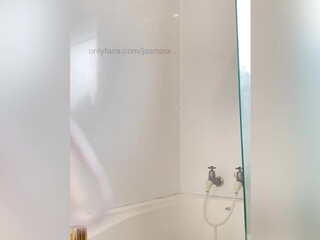 JasminX onlyfans The stubborn babe pulls juicy holes