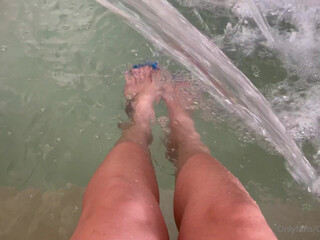 Goddess Grazi (@grazigoddess) onlyfans Lustful women are jerking their pussies with sex toys