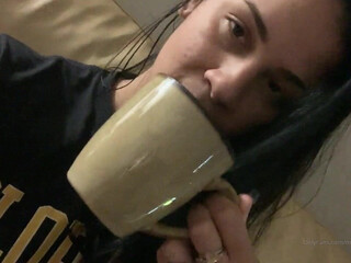 miss raquel big tits and wet pussy