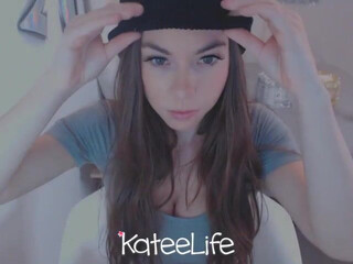 ka8eeowen  aka kateelife 9 August 2021