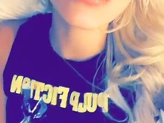 gwen singer Busty pussy sucks dick