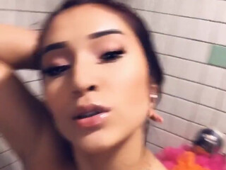 mrstrapsavi 27 December 2021