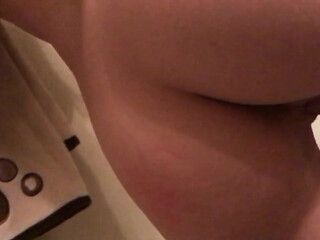 kikAlison Rey Naughty chick caresses vagina with fingers